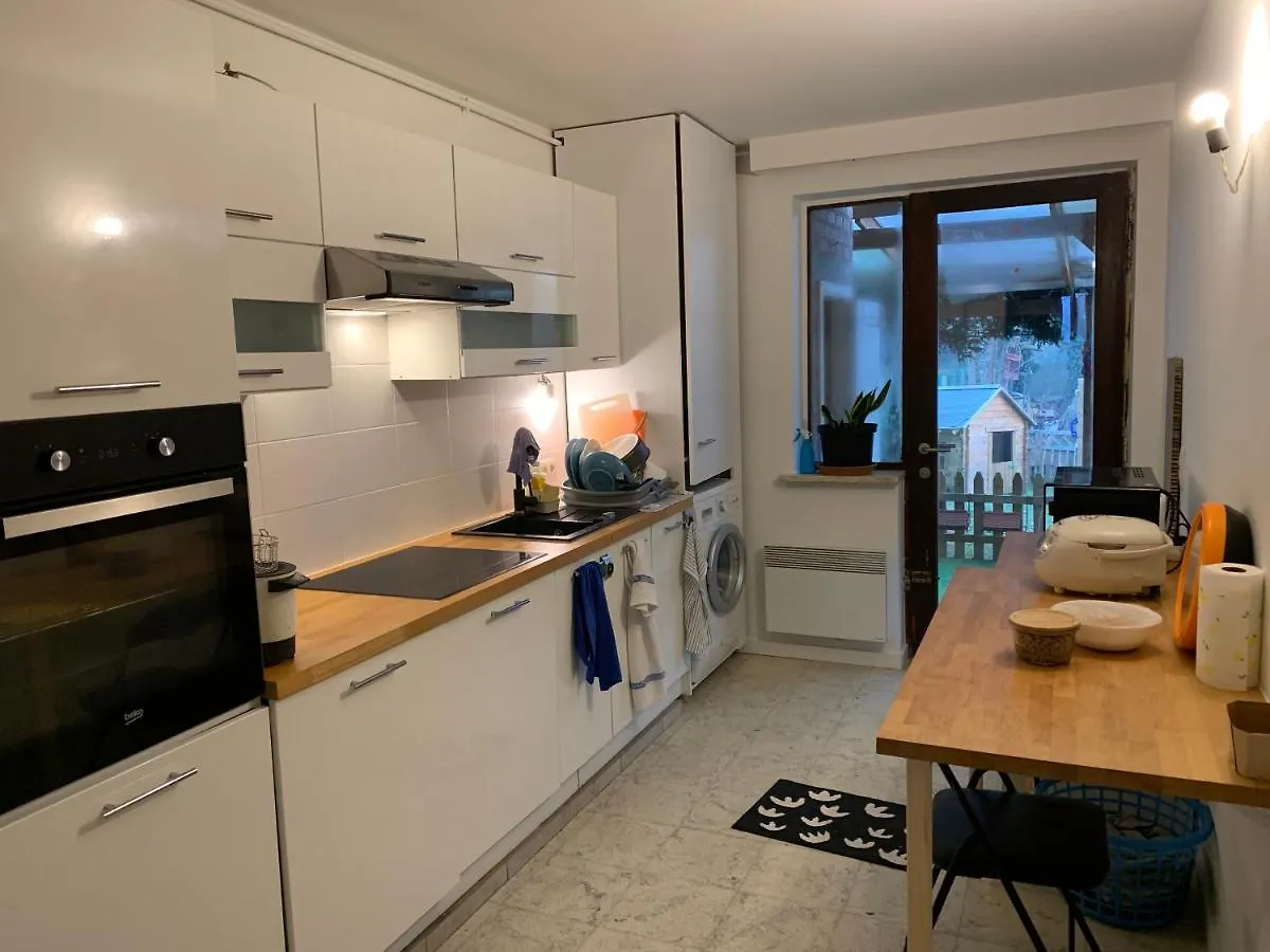 Apartment Happy Homestay Zaventem Belgium