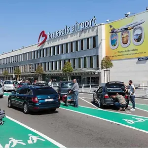 Aparthotel K&y 1 Brussels Airport 500m!, Zaventem